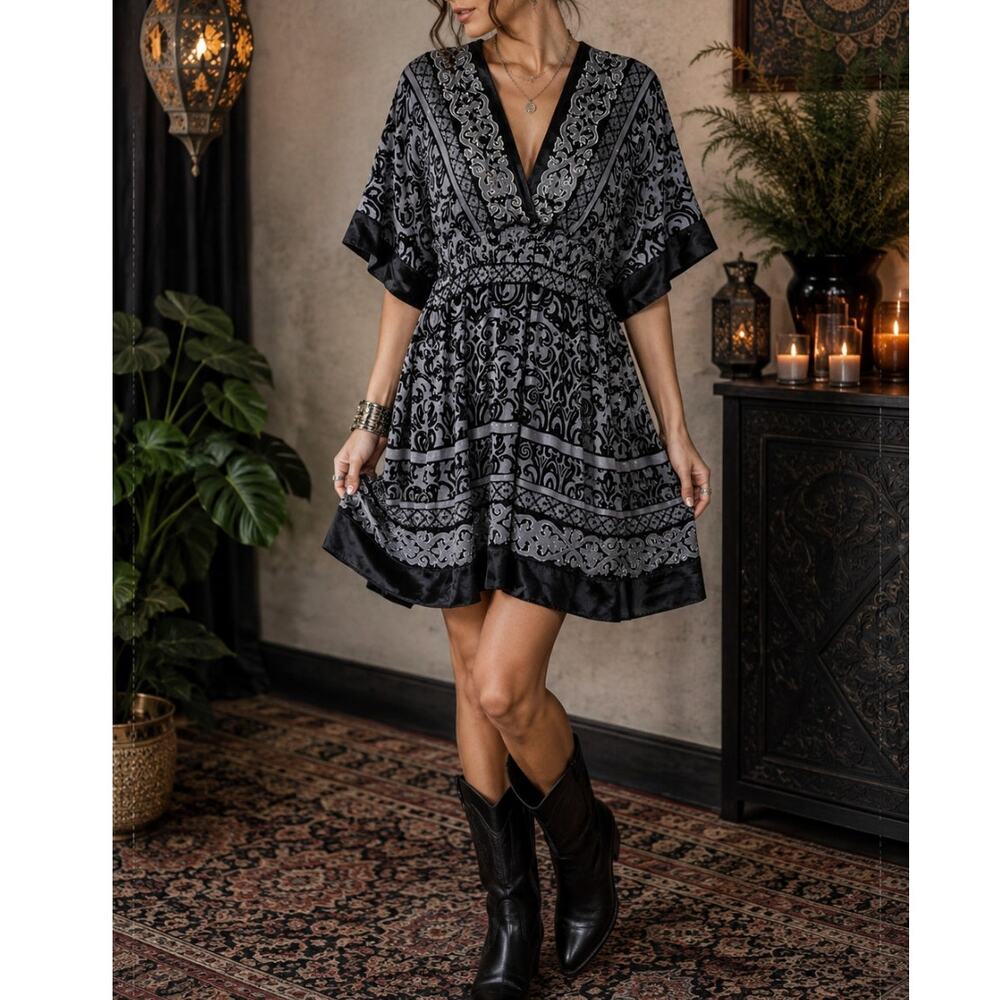 Hale Bob Dress Womens L Black Gray Silk Burnout Velvet Kimono Sleeve Y2K Boho